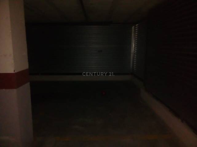 Garaje en Alquiler en Vereda San Isidro, 10 en El Raal