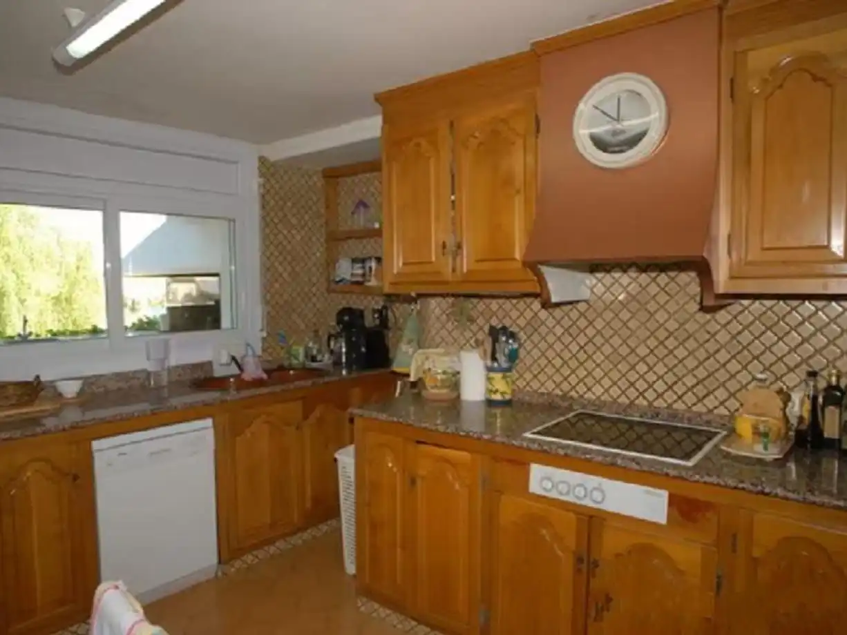 Detached house with pool to rent in Cap Blanc 10, imagen 7