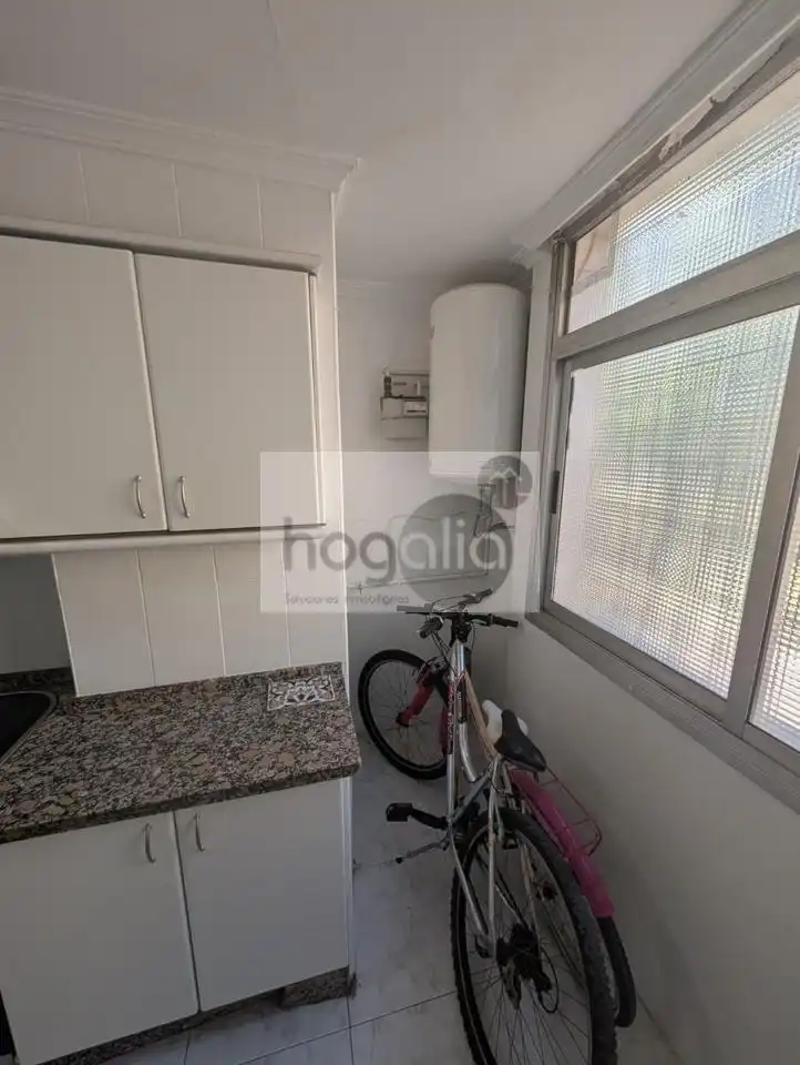 Cocina de Planta baja en venta en Sevilla con Amueblado