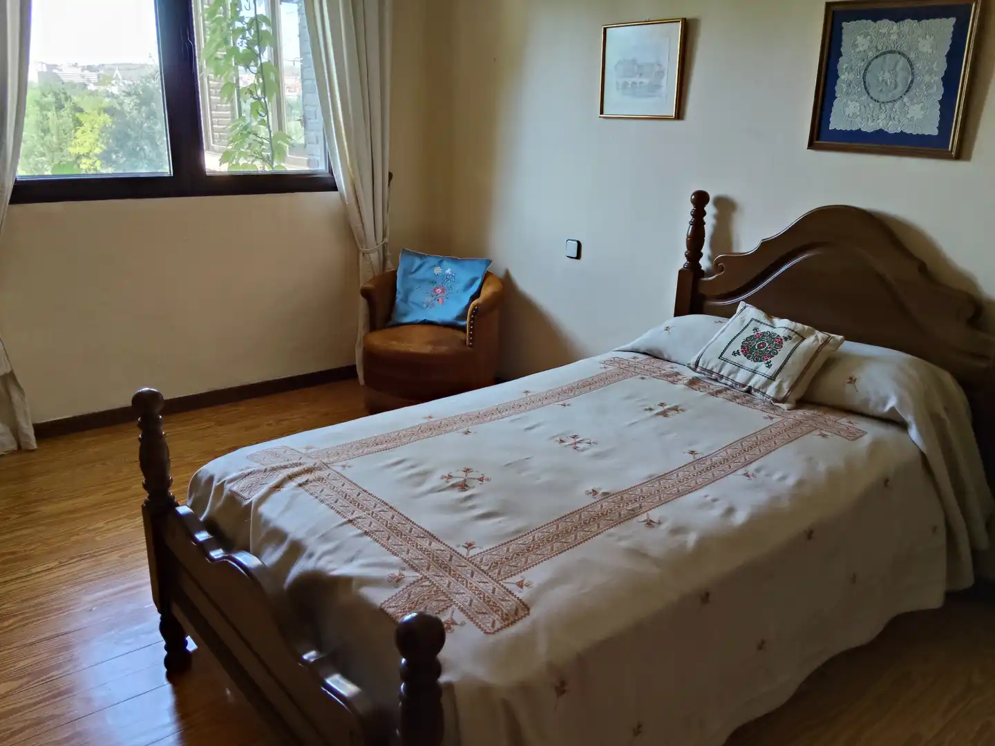 Bedroom of Houses for sale in Toledo  with Air Conditioner, Heating and Private garden