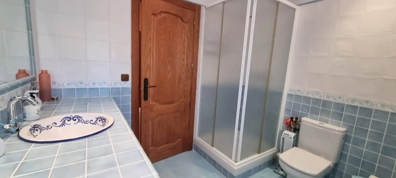 Bany de Casa o xalet en venda en Moralzarzal amb Aire condicionat, Calefacció i Jardí privat