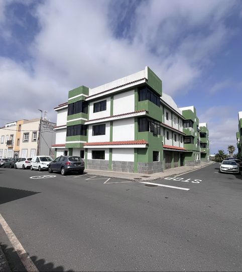Foto 2 de Piso en venta en Juan XXIII, Arucas
