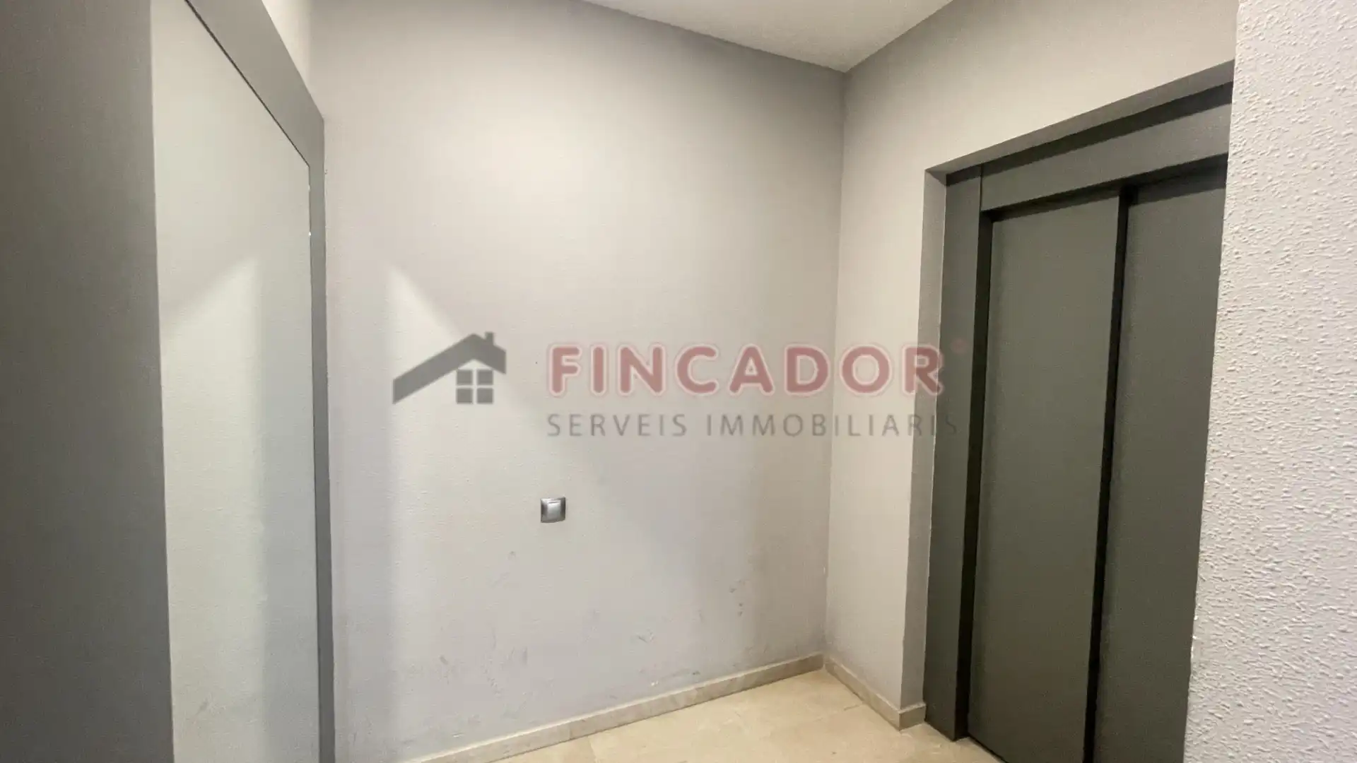 Appartamento con terrazza in vendita a Carrer del Doctor Ferran, imagen 32