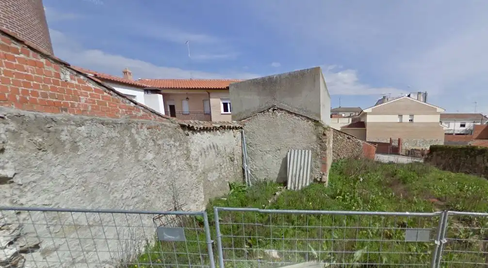 Terreny rústic en venda a DEFENSORES ALCAZAR