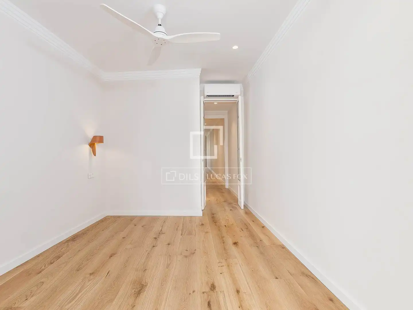 Piso en venta en Barcelona con Aire acondicionado, Calefacción y Parquet
