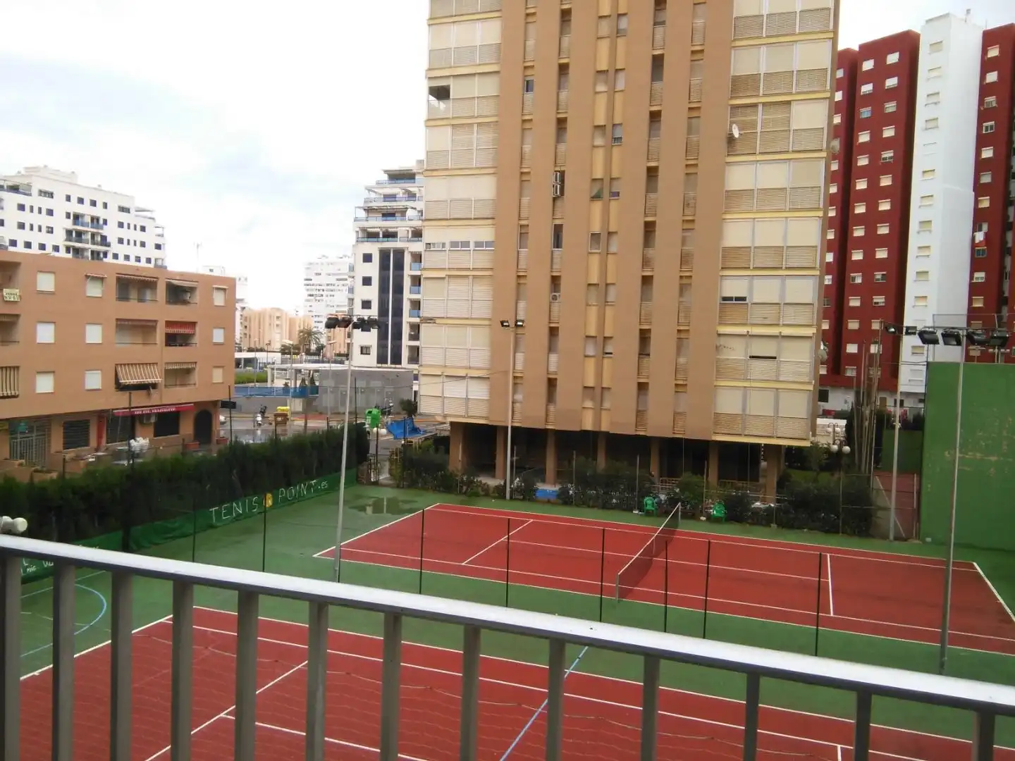 Habitación de Piso de alquiler en La Pobla de Farnals con Aire acondicionado, Calefacción y Terraza