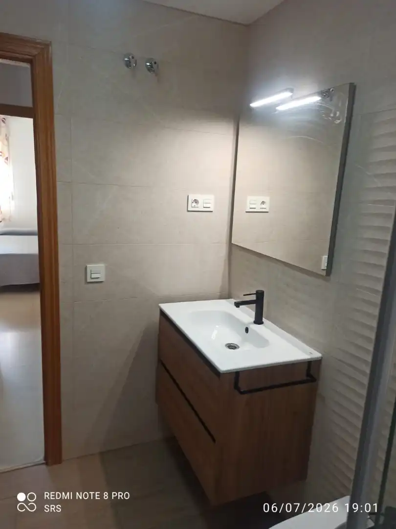 Baño de Piso de alquiler en Málaga con Aire acondicionado, Terraza y Amueblado