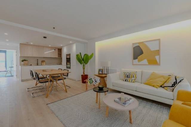 Ático en Venta en Calle Calle de Nicaragua en Plaza España - Corte Inglés