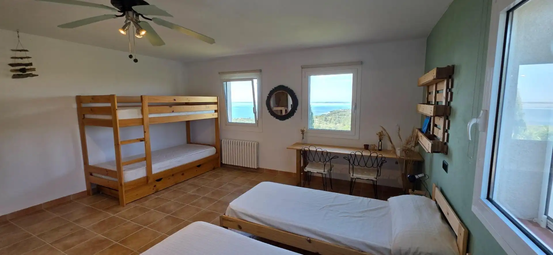 Habitación de Finca rústica en venta en El Perelló con Calefacción, Jardín privado y Terraza