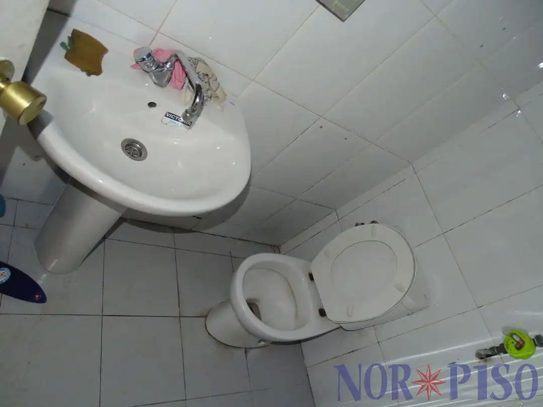 Baño de Local de alquiler en Ibaiondo
