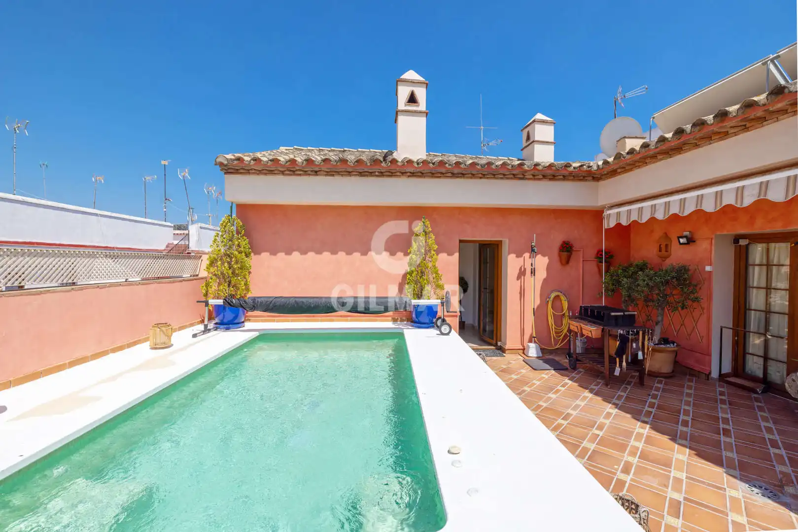Habitatge amb piscina en venda a Estepona Pueblo, imagen 2