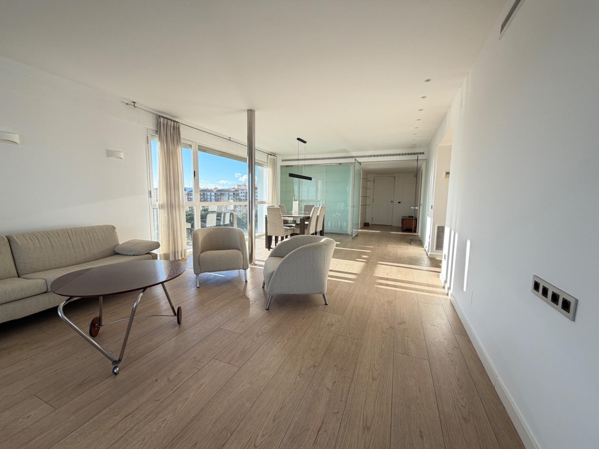 Sala de estar de Ático de alquiler en Reus con Aire acondicionado, Jardín privado y Terraza