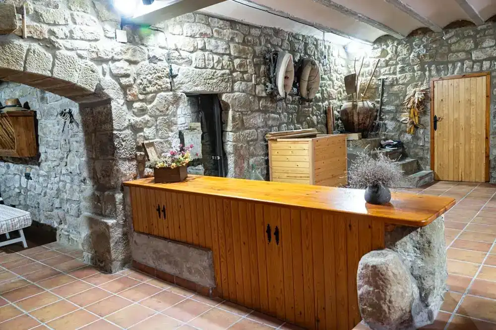 Cuina de Casa adosada en venda en Guissona amb Balcó