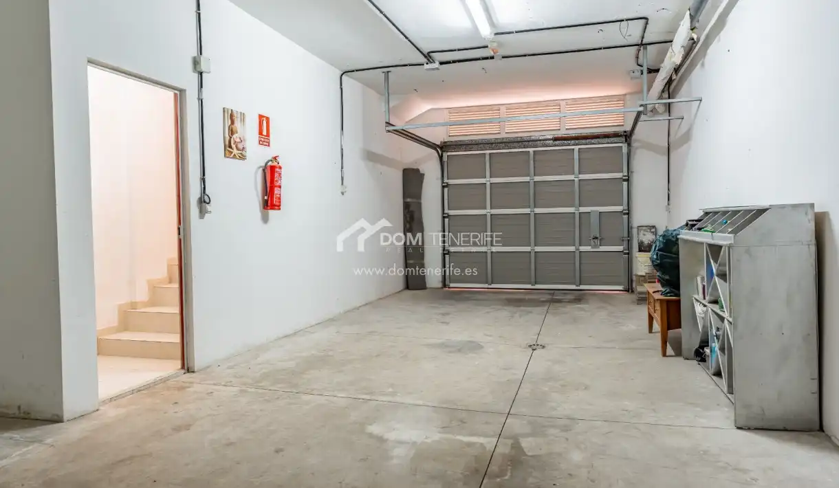 Casa o chalet de alquiler en Adeje con Terraza, Amueblado y Horno