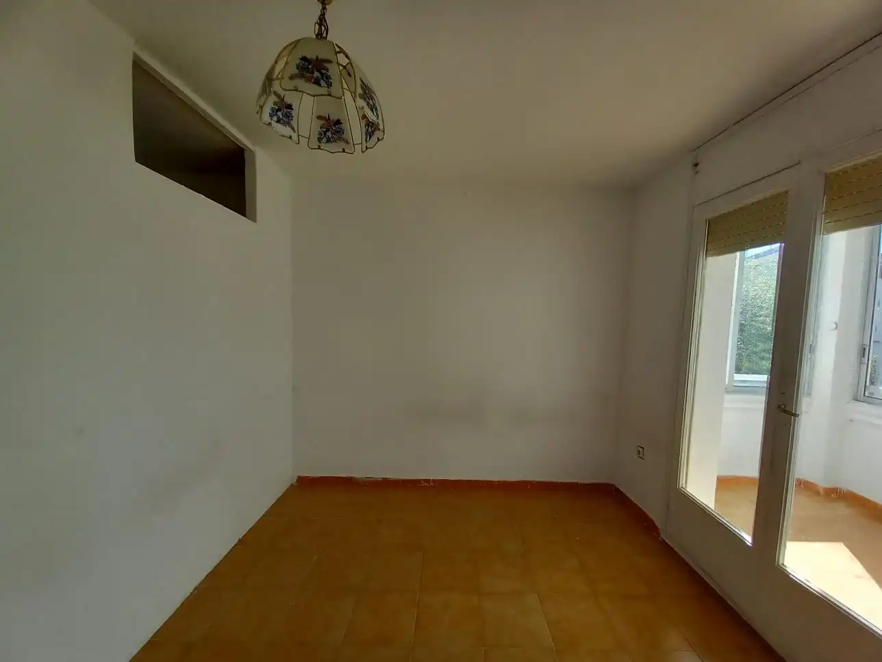 Flat for sale in Carrer de la Valira, Francolí - Freser - Noguera