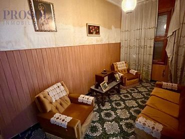 Adossat amb balcó en venda a ERMITA