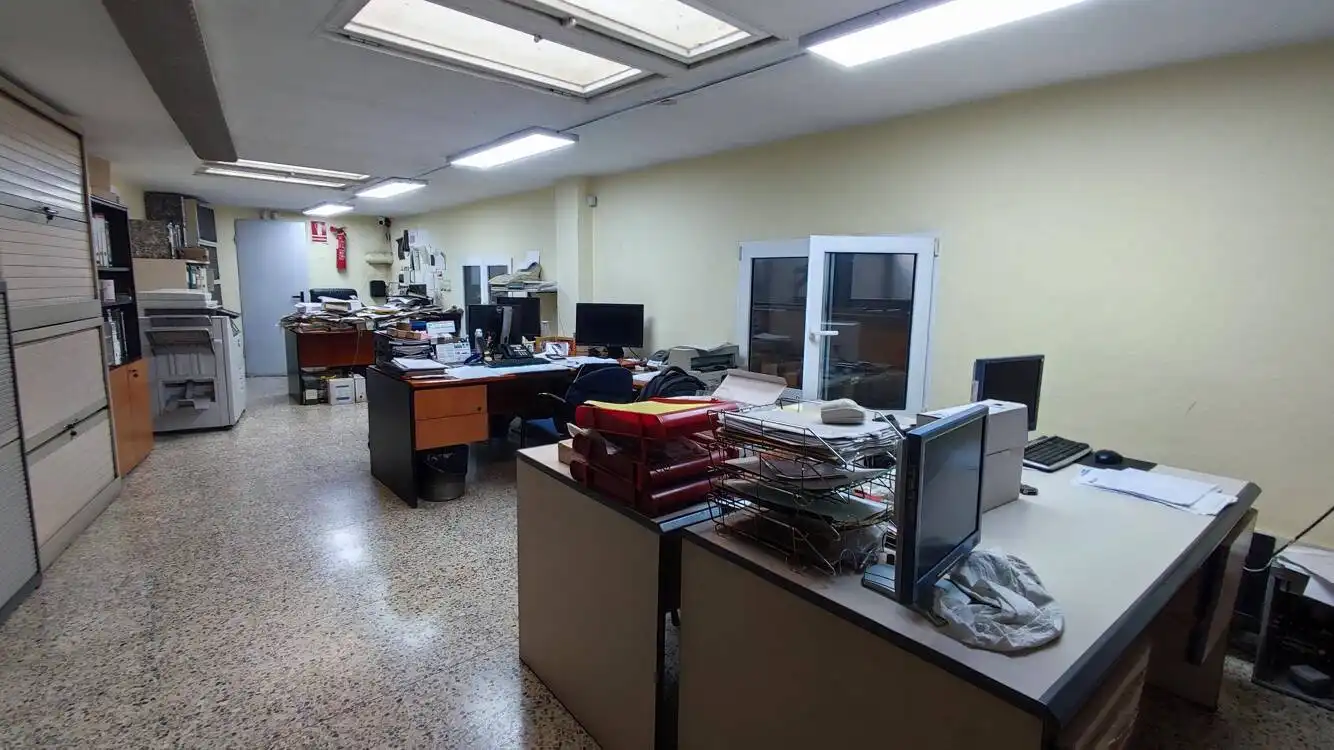 Nave industrial en venta en Vallirana