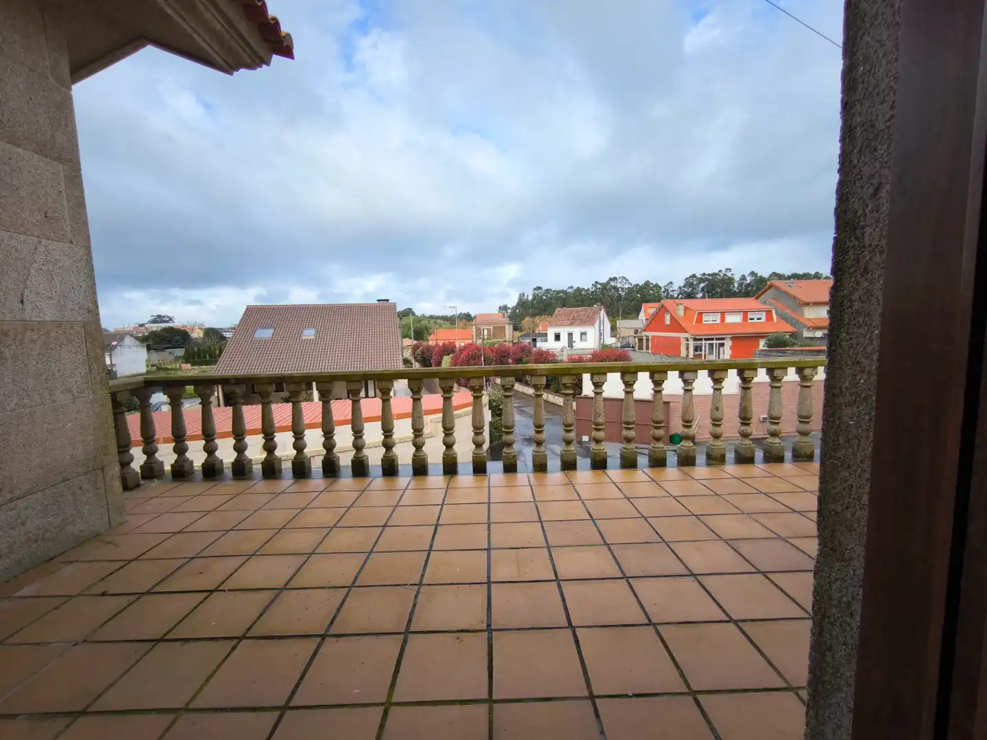 Terrassa de Casa o xalet en venda en Cambados amb Calefacció, Jardí privat i Parquet