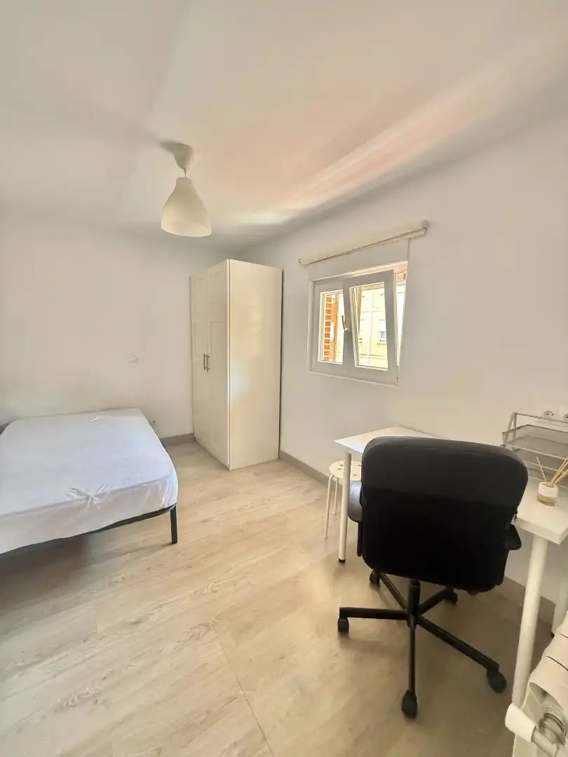 Flat for sale in Calle Torres Quevedo, Campo de la Juventud