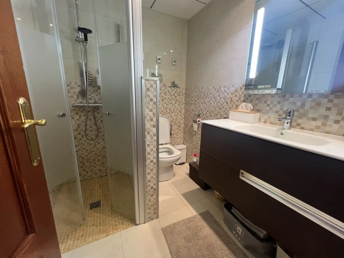 Baño de Ático en venta en Salou con Aire acondicionado, Calefacción y Jardín privado