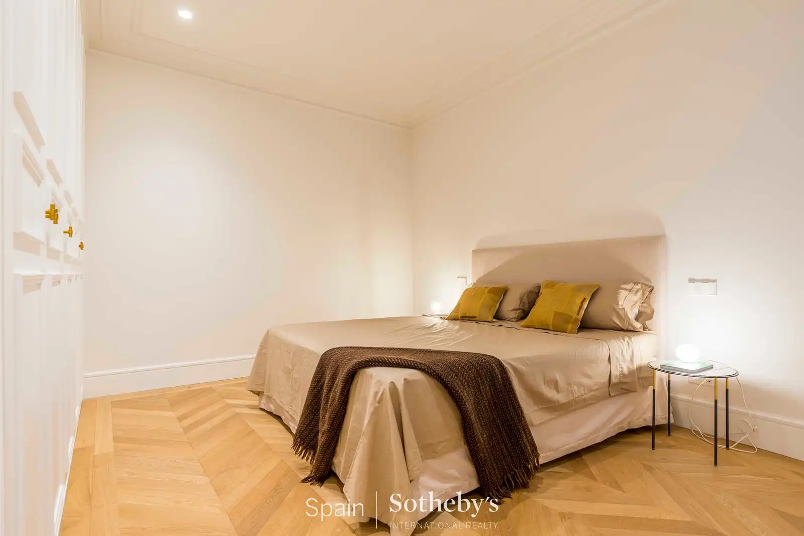 Habitación de Apartamento en venta en Madrid con Aire acondicionado, Calefacción y Trastero