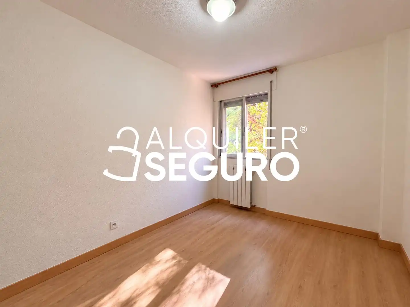 Schlafzimmer von Wohnung zur Miete in Covibar - Pablo Iglesias