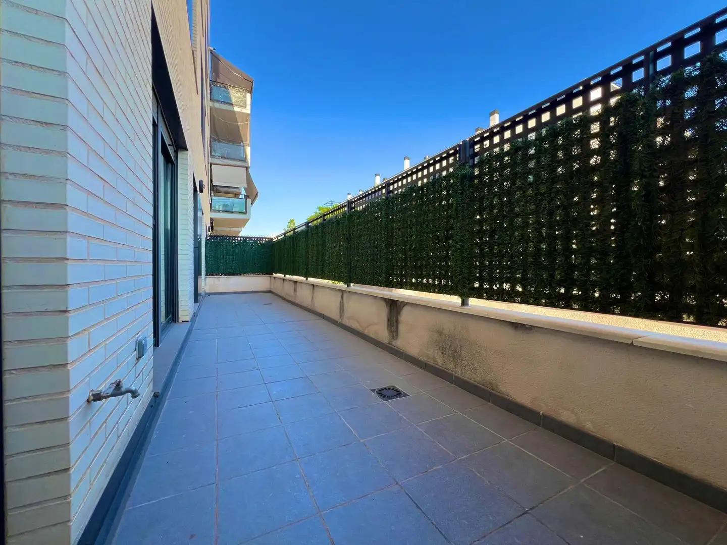 Planta baja de alquiler en Núcleo Urbano