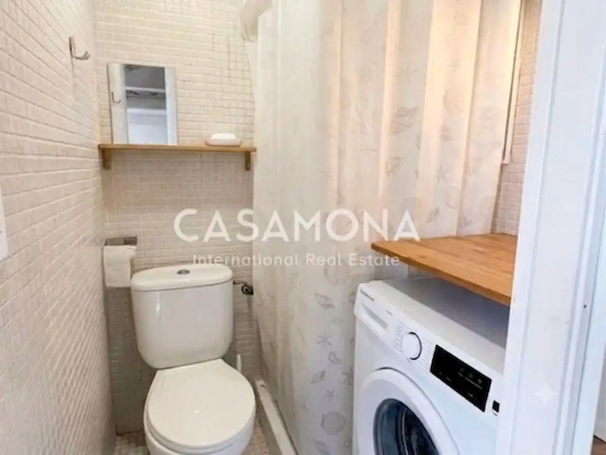 Bany de Apartament en venda en Barcelona
