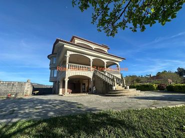 Casa con jardín en venta en Mos
