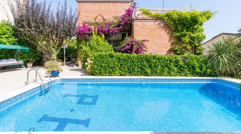 Foto 2 de Casa o chalet en venta en Carrer Albéniz, 12, Parc Bosc - Castell, Figueres