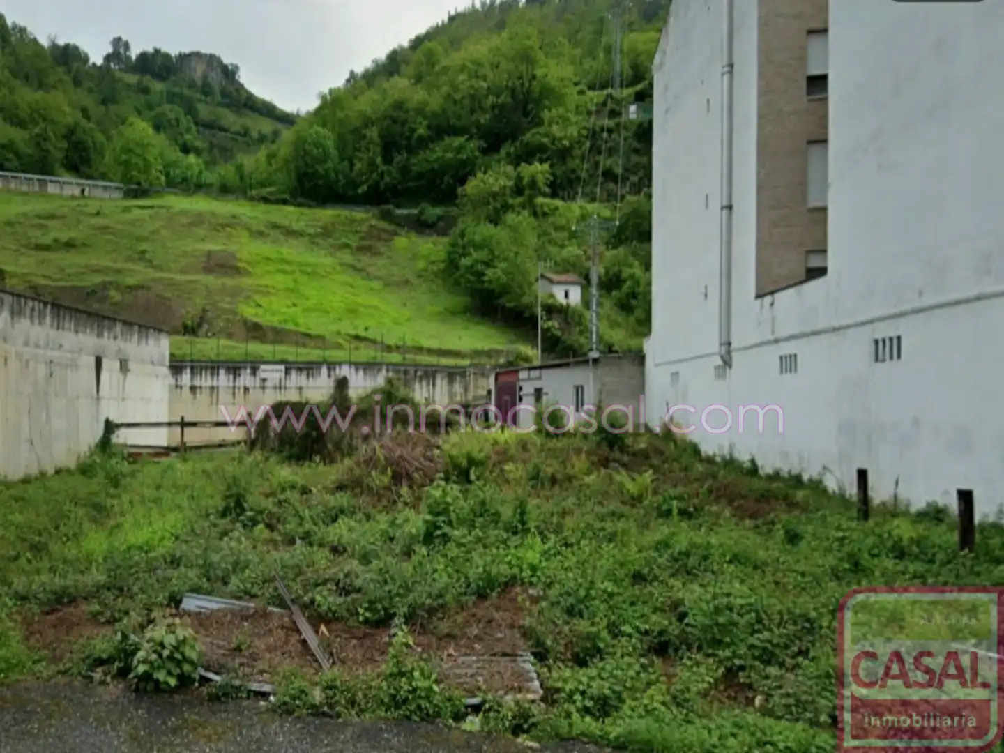Lands and plots for sale in Aller