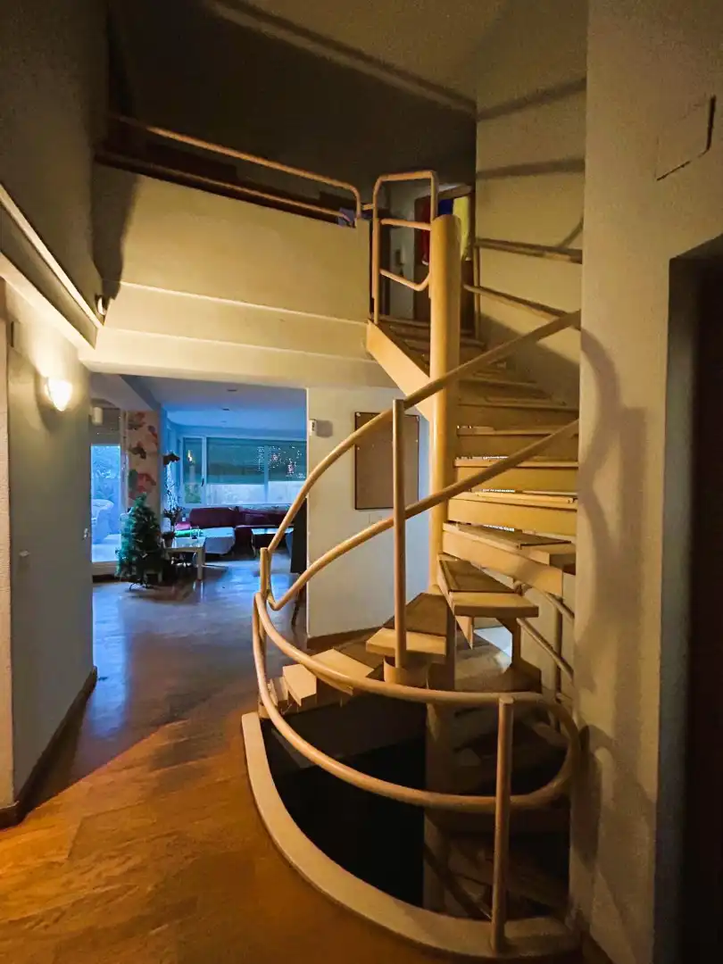 Maisonette zum Verkauf in Valencia mit Klimaanlage, Heizung und Privatgarten