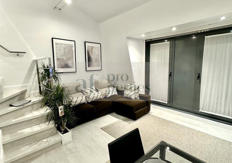 Foto 1 de Dúplex de lloguer a Urzaiz, 26, Centro - Areal, Pontevedra