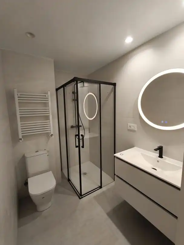Bany de Apartament de lloguer en  Logroño
