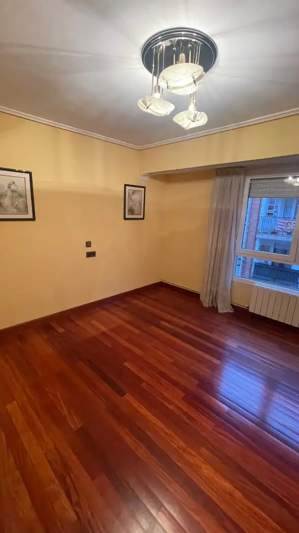Piso en venta en Azeta - Abatxolo