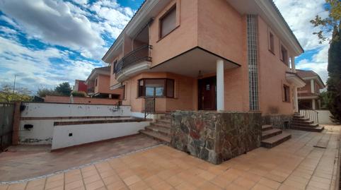 Foto 2 de Casa adosada en venda a Calle Iciar Bollain, PAU 2-600, Ciudad Real