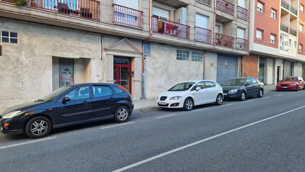 Gewerbefläche zum Verkauf in Avenida de Barraña 31, imagen 6