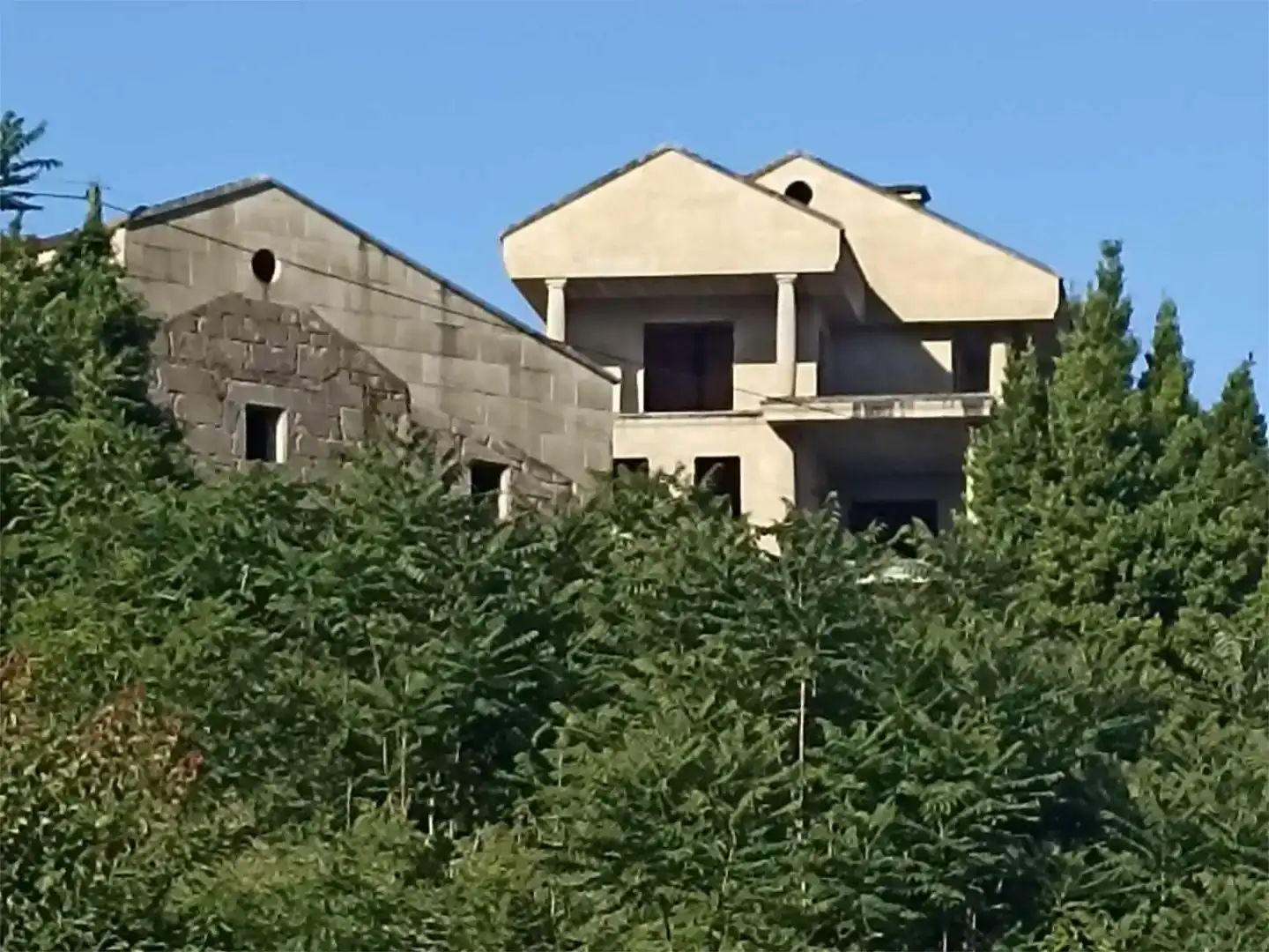 Vista exterior de Casa o xalet en venda en Soutomaior amb Balcó