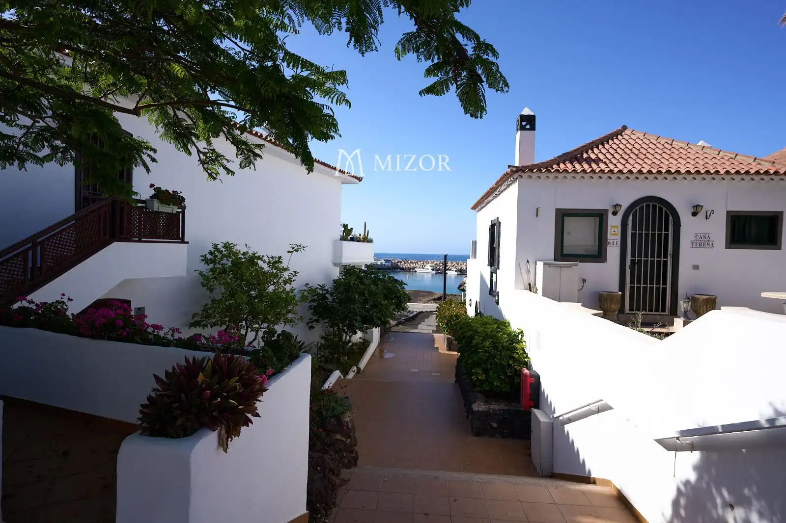 Vista exterior de Piso en venta en San Miguel de Abona con Aire acondicionado, Terraza y Piscina