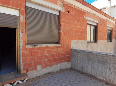 Chalet en venta en Novelda