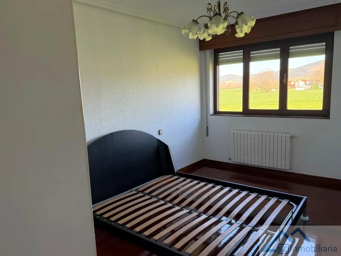 Dormitori de Casa o xalet en venda en Santa María de Cayón amb Traster