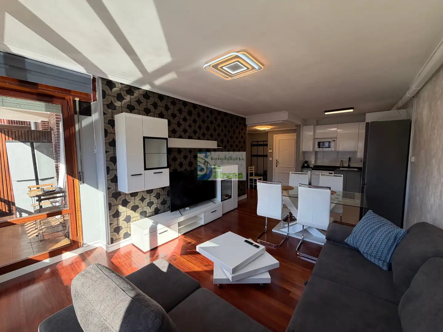 Apartament amb piscina de lloguer a Paseo Ocharan Mazas 13, imagen 5