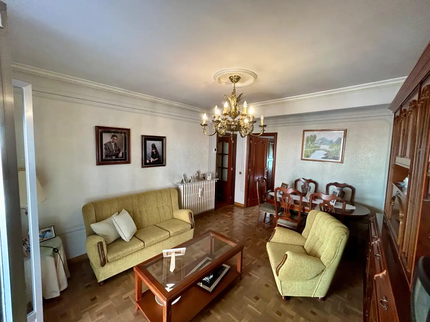 Sala de estar de Piso en venta en Segovia con Calefacción, Terraza y Trastero