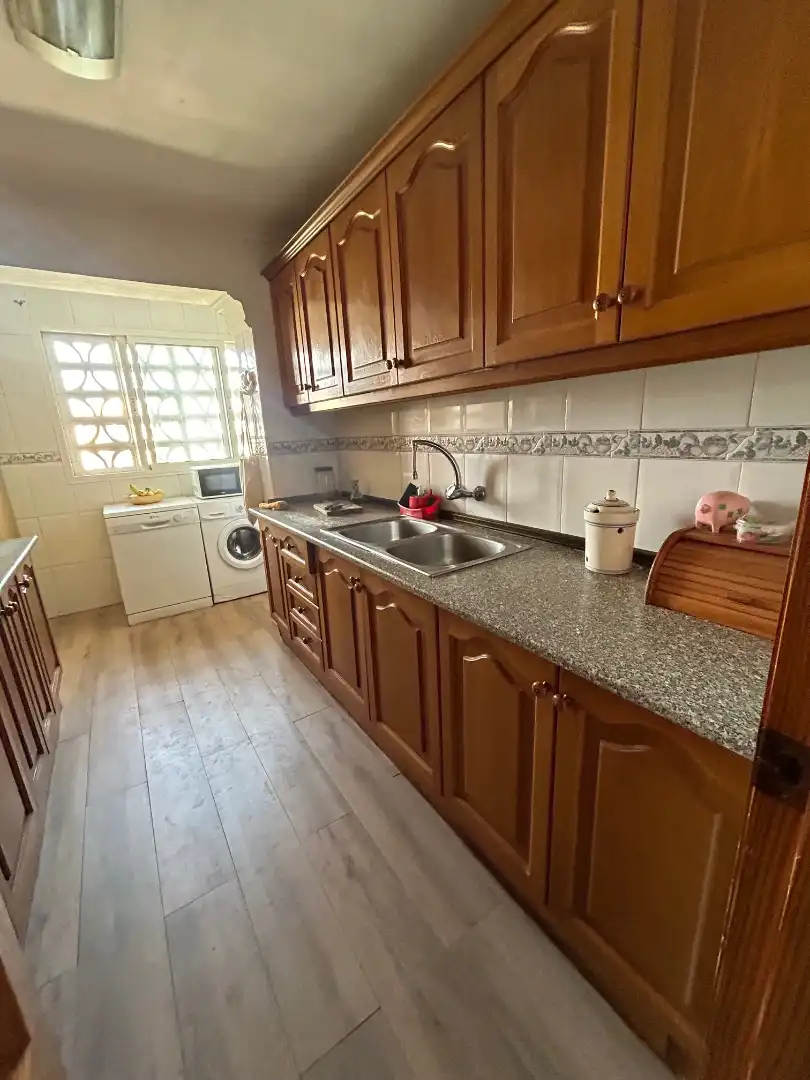 Piso con ascensor en venta en Carrer Doctor Claramunt, imagen 2
