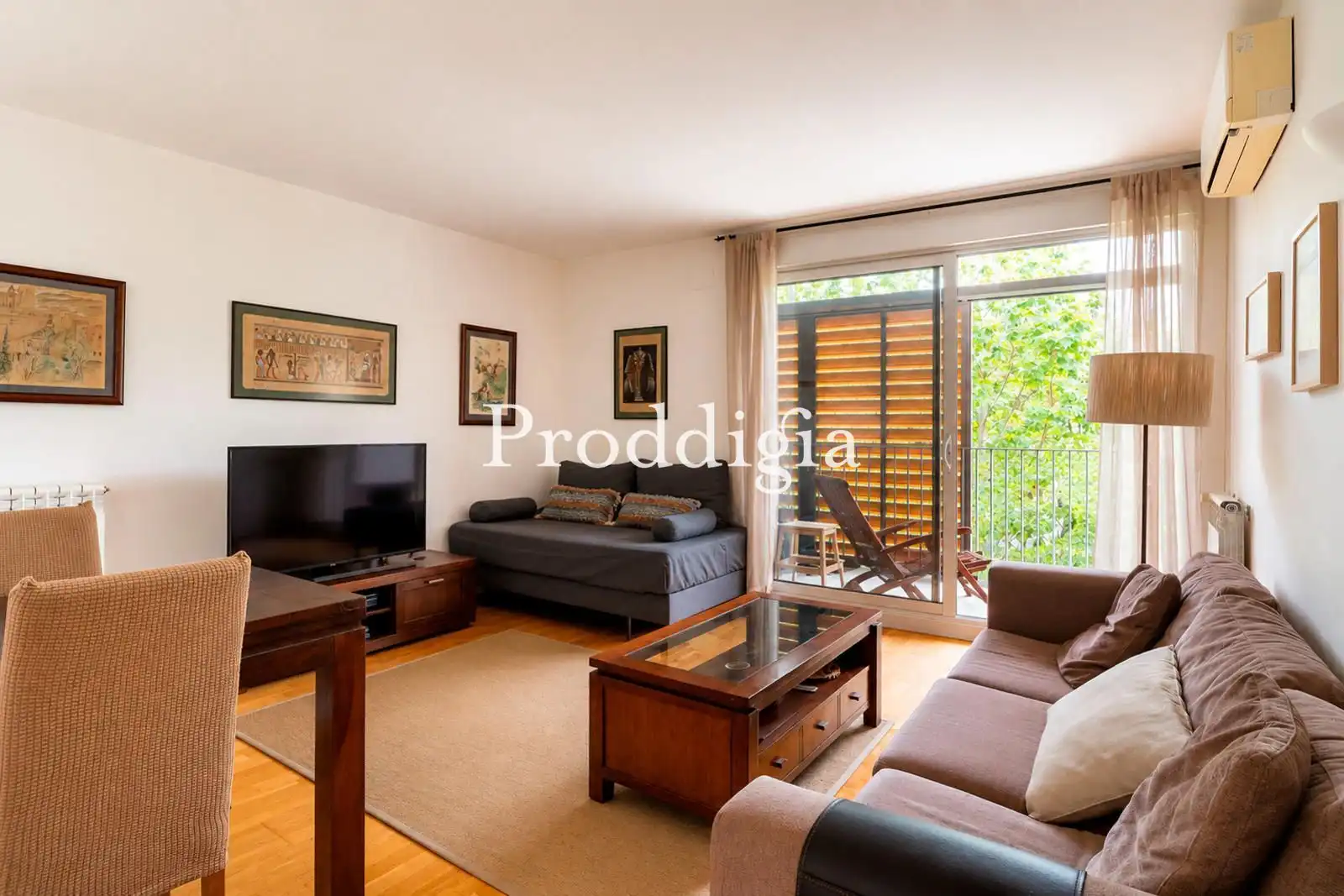 Living room of Attic for sale in Sant Cugat del Vallès  with Air Conditioner, Heating and Terrace