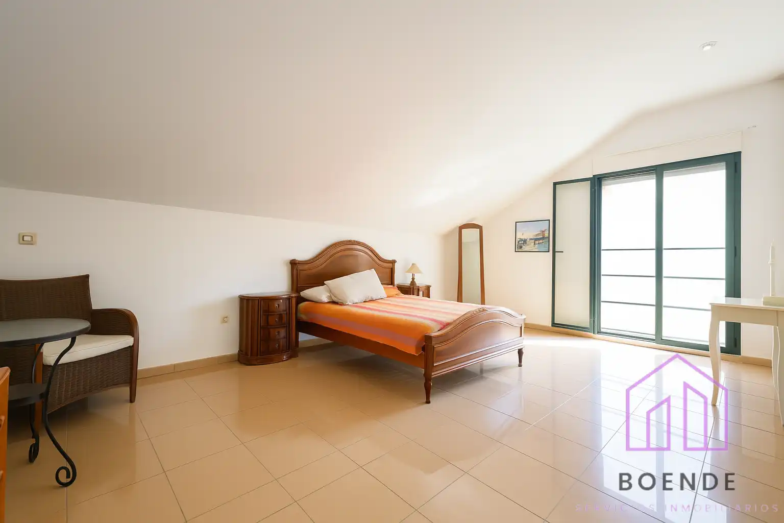 Bedroom of Houses for sale in Campo Real  with Air Conditioner, Heating and Private garden