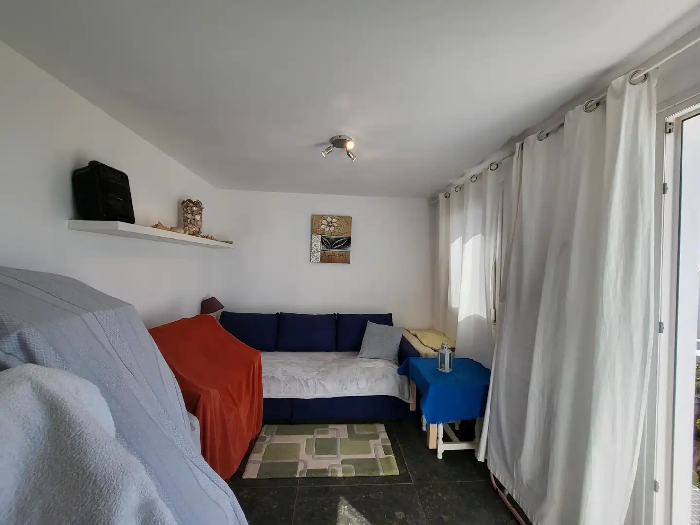 Sala d'estar de Casa o xalet en venda en Arona amb Aire condicionat, Jardí privat i Terrassa