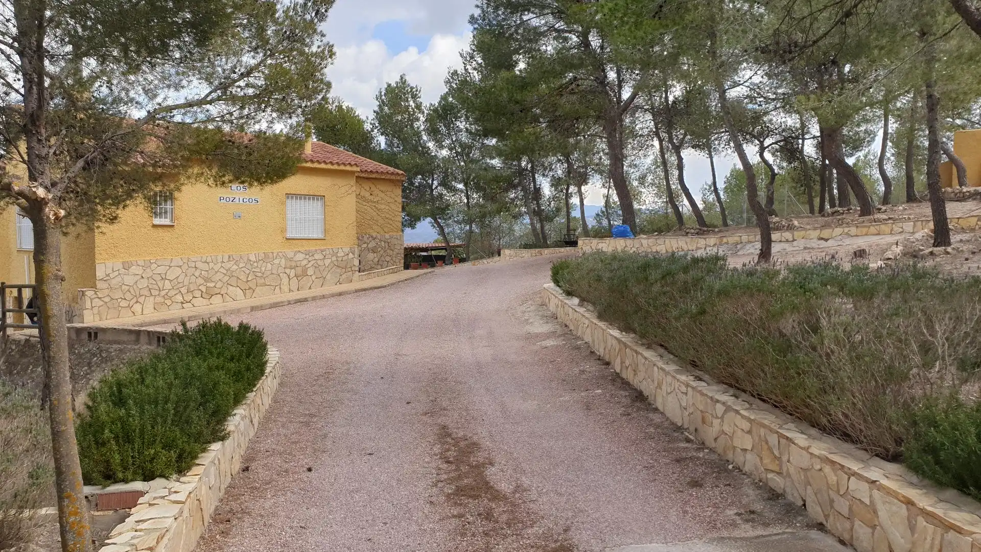 Vista exterior de Casa o chalet en venta en Elda con Aire acondicionado, Calefacción y Jardín privado