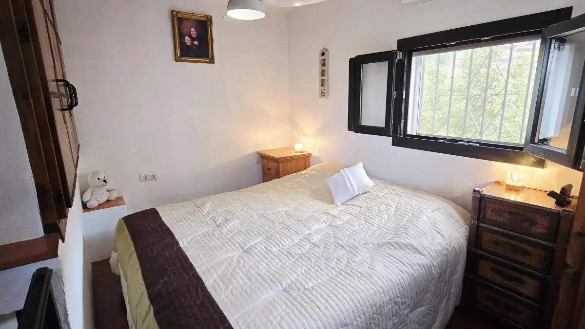 Casa rústica amb jardí en venda a Cómpeta, imagen 26