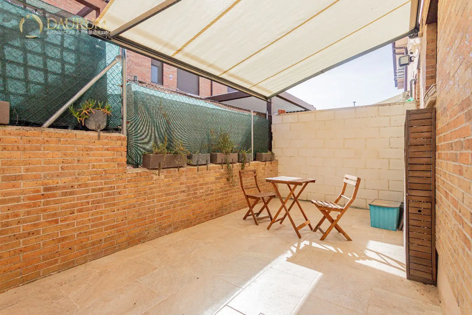 Terraza de Casa adosada en venta en Meco con Aire acondicionado, Calefacción y Jardín privado